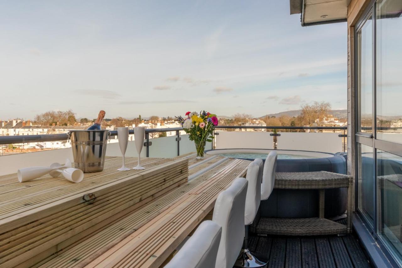 Central Penthouse With Hot Tub & Views 22 Челтнем Екстер'єр фото