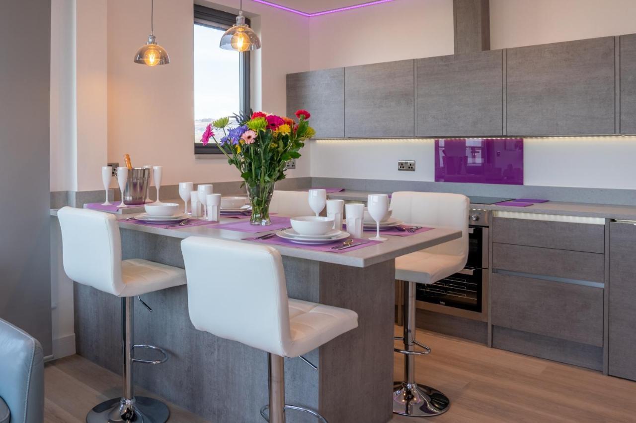 Central Penthouse With Hot Tub & Views 22 Челтнем Екстер'єр фото